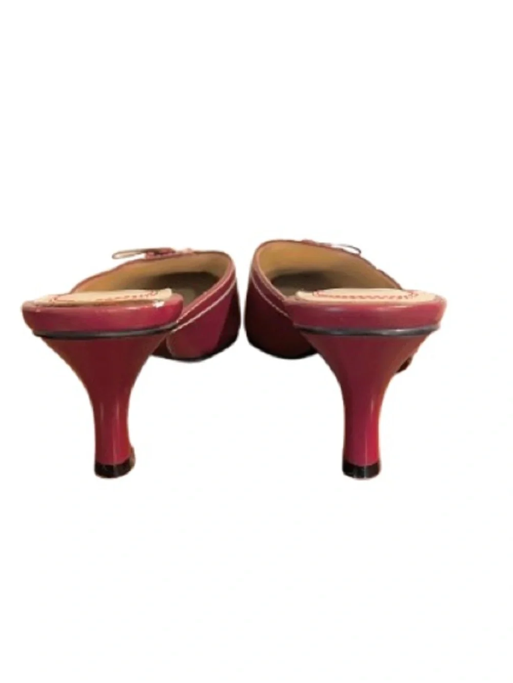 Vintage Gloria Vanderbilt Red Slip On Kitten Heels. Size: 6